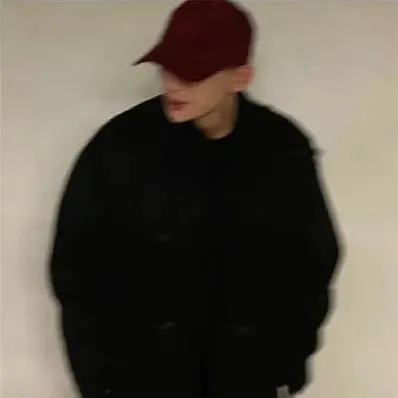 男孩