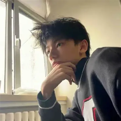 男孩