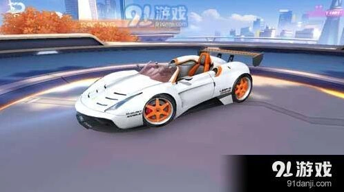 QQ飞车手游白灵与剃刀性能对比